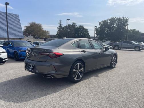 2025 Acura TLX Technology