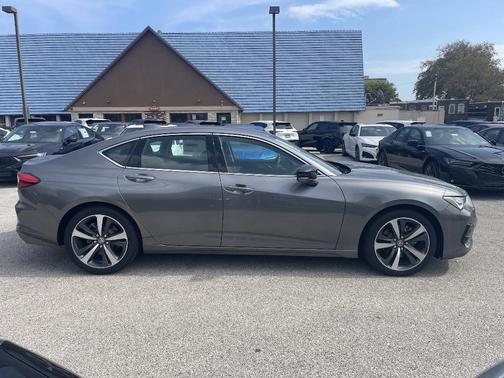 2025 Acura TLX Technology