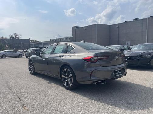 2025 Acura TLX Technology