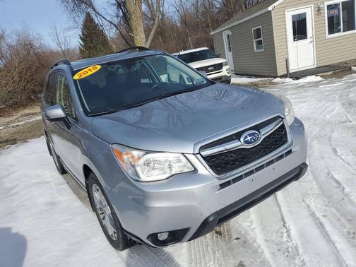 2015 Subaru Forester 2.5i Touring