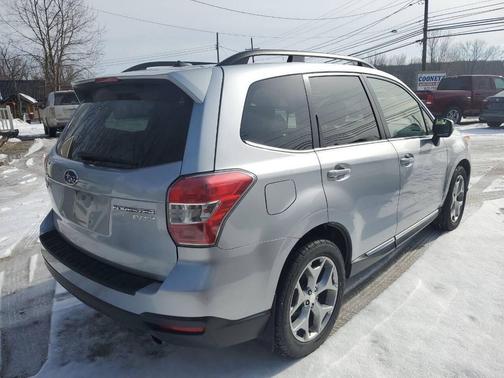 2015 Subaru Forester 2.5i Touring