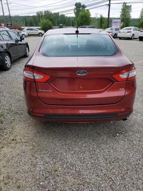 2014 Ford Fusion SE