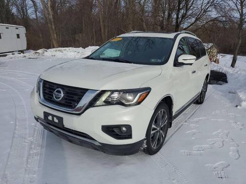 2017 Nissan Pathfinder Platinum
