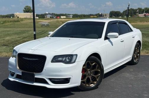 2017 Chrysler 300 S