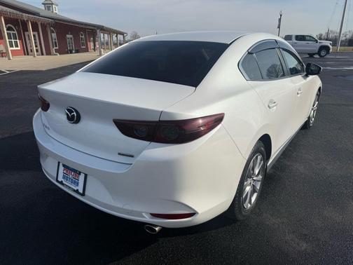 2019 Mazda Mazda3 FWD w/Preferred Package