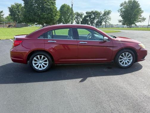 Red 2014 Chrysler 200 Limited