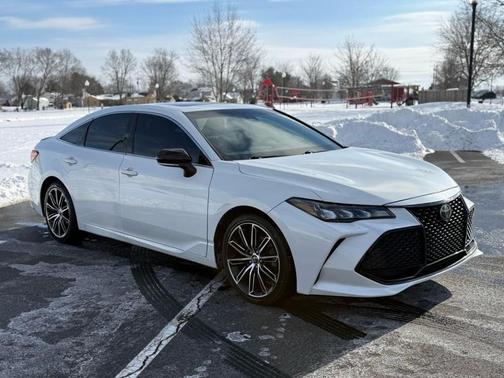 2019 Toyota Avalon XSE
