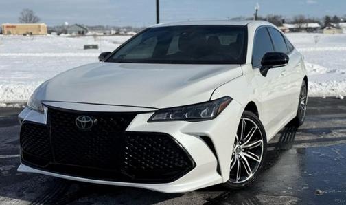2019 Toyota Avalon XSE