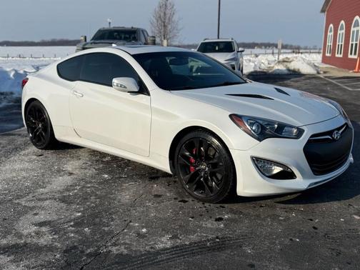 2016 Hyundai Genesis Coupe 3.8 Ultimate