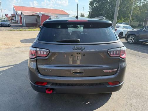2020 Jeep Compass Trailhawk