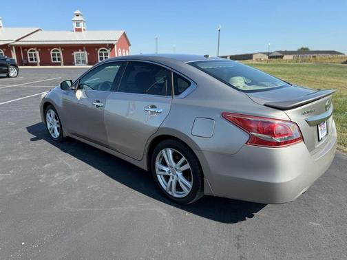 2013 Nissan Altima 3.5 SV
