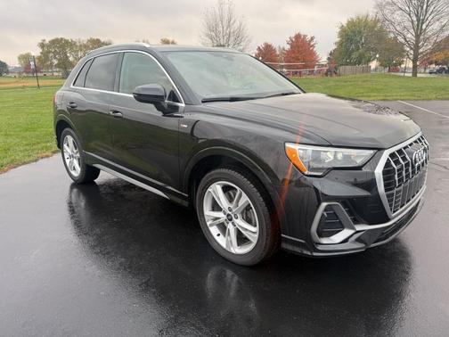 2021 Audi Q3 45 S line Premium