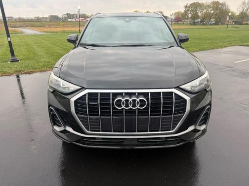 2021 Audi Q3 45 S line Premium