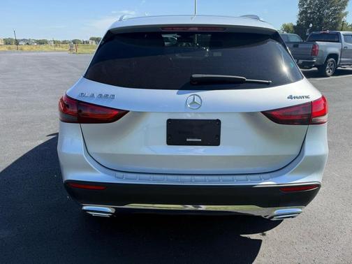 2021 Mercedes-Benz GLA 250 Base 4MATIC