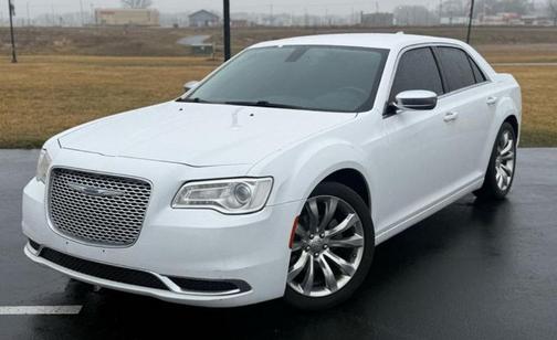 2019 Chrysler 300 Touring