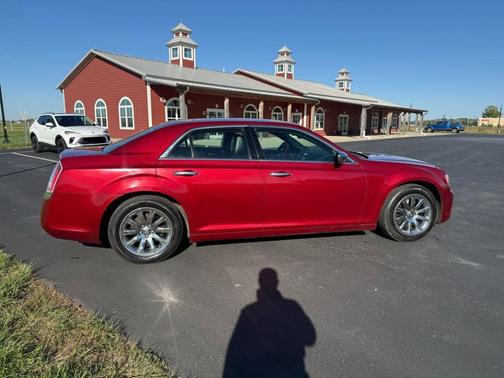 2013 Chrysler 300C Base