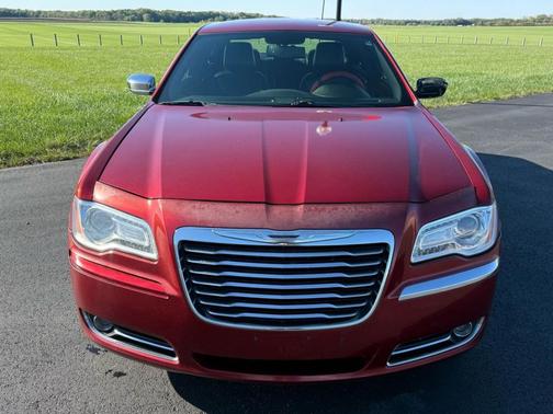 2013 Chrysler 300C Base