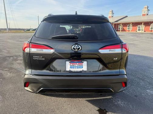 2025 Toyota Corolla Cross LE