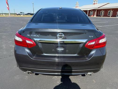 2016 Nissan Altima 2.5 SV