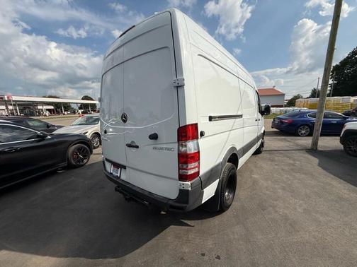 2012 Mercedes-Benz Sprinter POWERFUL BLUETEC DIESEL ENGINE ULTIMATE TRANSPORT