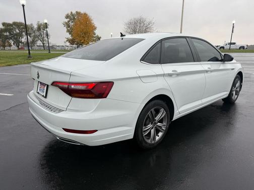 2019 Volkswagen Jetta 1.4T R-Line
