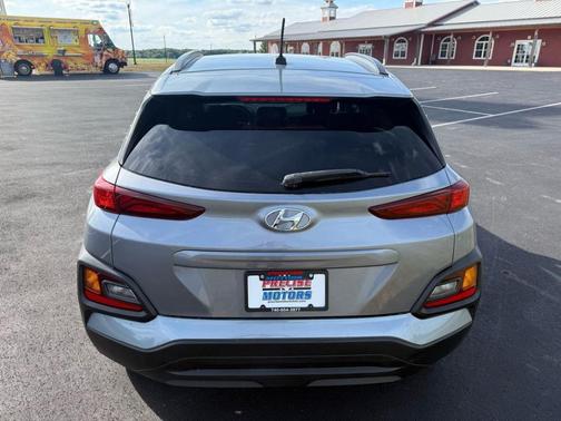 2020 Hyundai KONA SEL