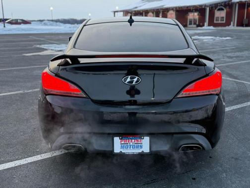 2012 Hyundai Genesis Coupe 3.8 Track