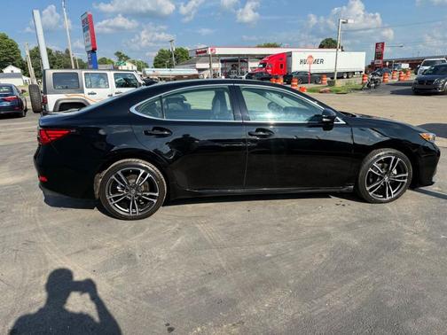 2018 Lexus ES 350 Base