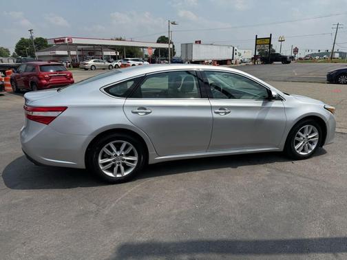 2014 Toyota Avalon XLE