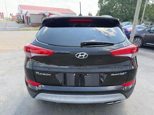 2017 Hyundai TUCSON Sport