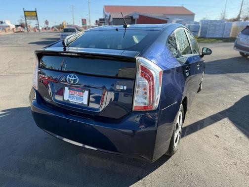 2012 Toyota Prius Three