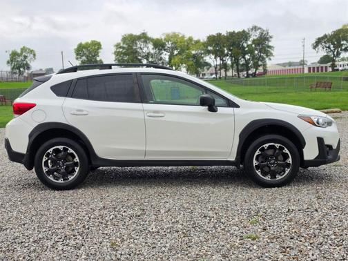 Crystal White Pearl 2021 Subaru Crosstrek Base