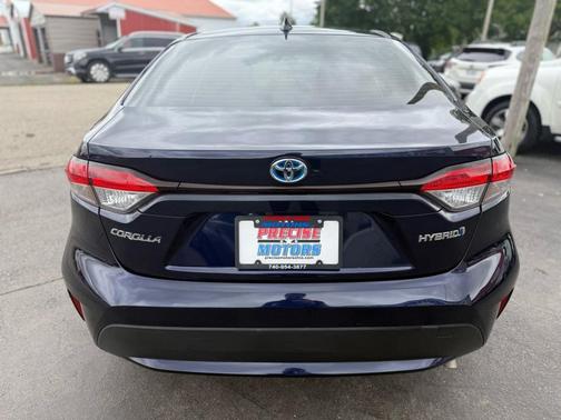 2022 Toyota Corolla Hybrid LE