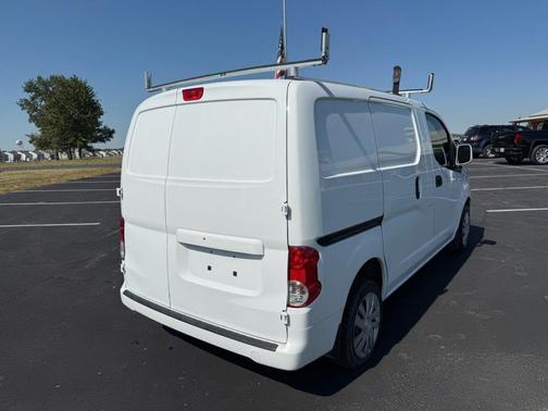 2020 Nissan NV200 SV