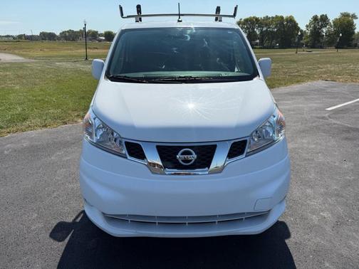 2020 Nissan NV200 SV