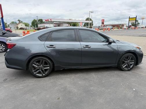 2021 Kia Forte GT-Line