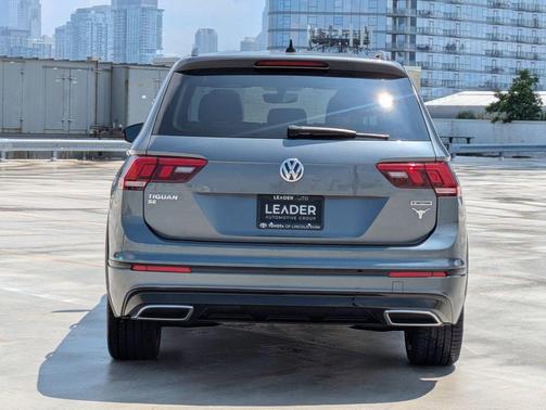 2021 Volkswagen Tiguan 2.0T SE R-Line Black 4MOTION