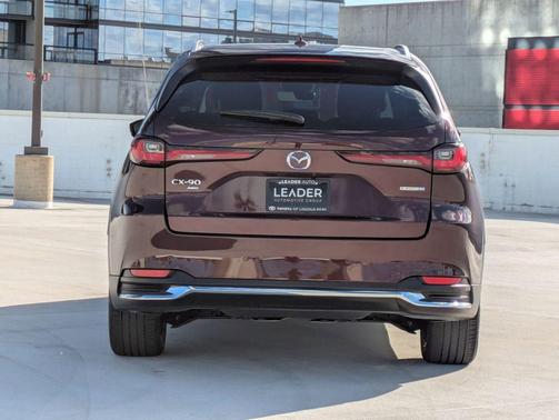 2024 Mazda CX-90 PHEV Premium Plus