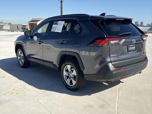 2022 Toyota RAV4 Hybrid LE