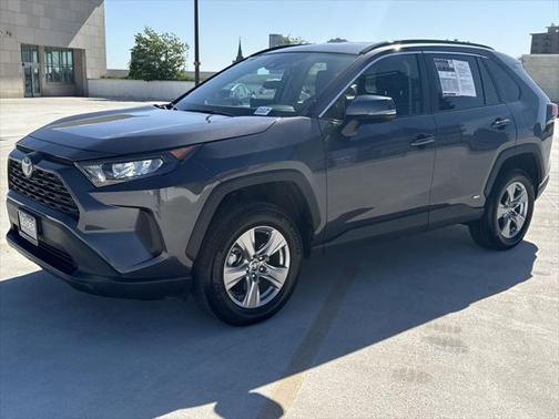 2022 Toyota RAV4 Hybrid LE