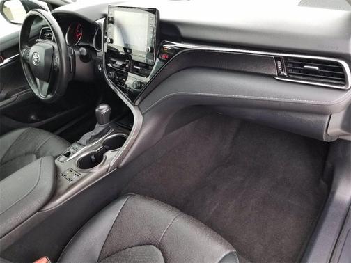 2021 Toyota Camry XSE for sale in Chicago, IL - image 25