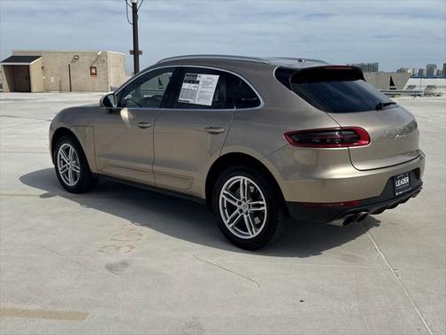 2016 Porsche Macan S