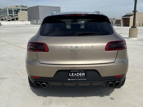 2016 Porsche Macan S