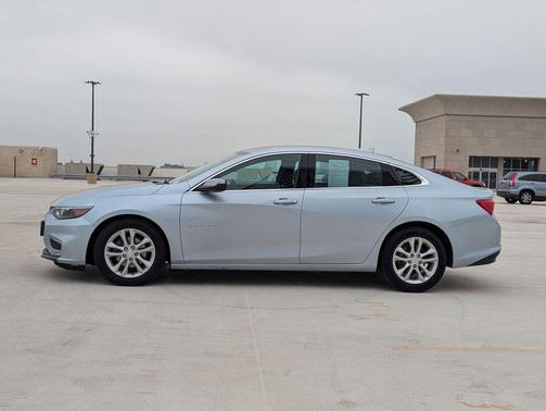 2017 Chevrolet Malibu 1LT