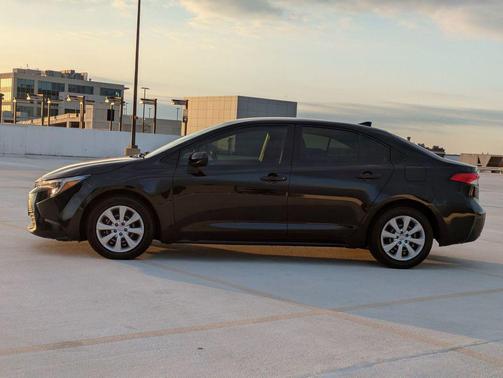 2023 Toyota Corolla Hybrid SE