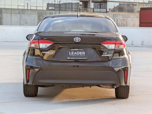 2023 Toyota Corolla Hybrid SE