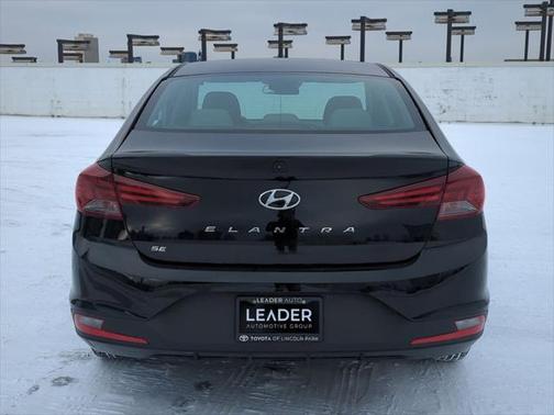 2020 Hyundai ELANTRA SE