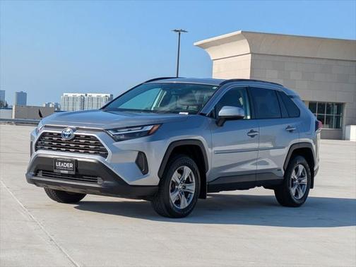 2023 Toyota RAV4 Hybrid LE