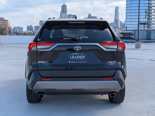 2019 Toyota RAV4 Limited
