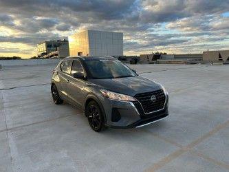 2022 Nissan Kicks SV